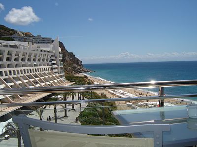 Sesimbra Oceanfront Hotel